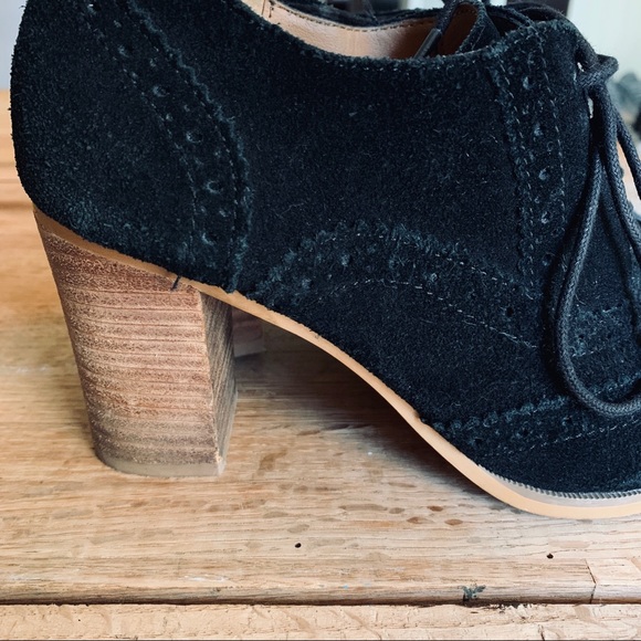 Steve Madden - Picture 4 of 7